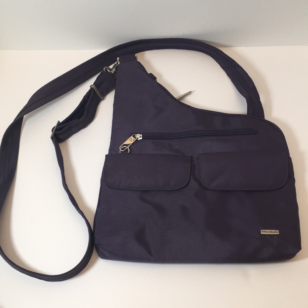 Travelon hipster crossbody purple bag purse